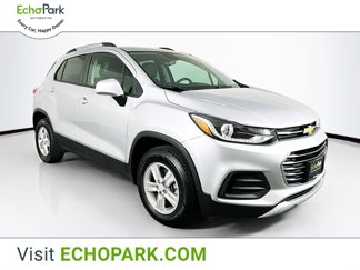 Used 2022 Chevrolet Trax LT w/ Driver Confidence Package image 1