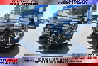 Used 2022 GMC Acadia Denali w/ LPO, Floor Liner Package image 1