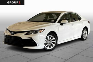 Used 2023 Toyota Camry LE video 1