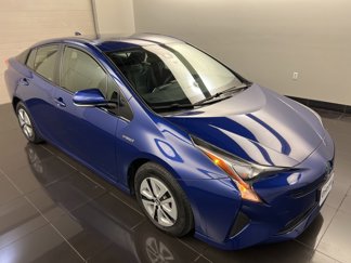 Used 2017 Toyota Prius Four image 1