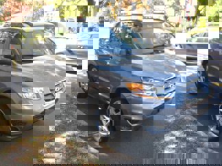 Used 2010 Hyundai Santa Fe GLS image 1