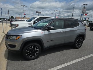 Used 2019 Jeep Compass Trailhawk image 1