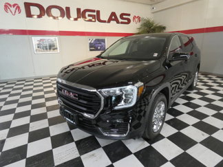 Used 2024 GMC Terrain SLE image 1