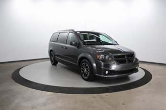 Certified 2017 Dodge Grand Caravan GT image 1
