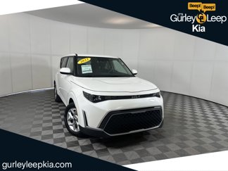 Certified 2023 Kia Soul S image 1