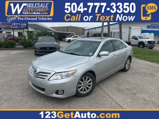 Used 2010 Toyota Camry XLE image 1