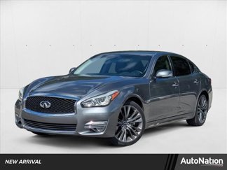 Used 2017 INFINITI Q70 L 3.7 image 1
