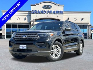 Used 2021 Ford Explorer XLT image 1