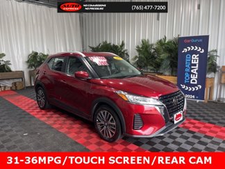 Used 2021 Nissan Kicks SV image 1