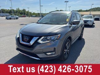 Used 2017 Nissan Rogue SL image 1