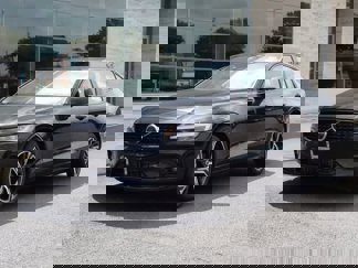 Used 2024 Volvo S60 B5 Plus image 1