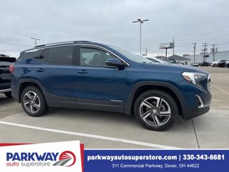 Used 2020 GMC Terrain SLT image 1