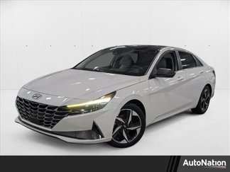 Used 2021 Hyundai Elantra Limited image 1