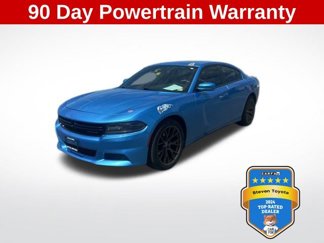 Used 2019 Dodge Charger SXT image 1