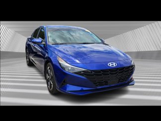 Used 2023 Hyundai Elantra SEL w/ Convenience Package image 1