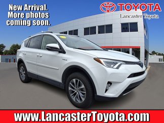 Used 2016 Toyota RAV4 XLE image 1