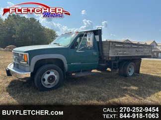 Used 2002 Chevrolet Silverado 3500 2WD Regular Cab HD image 1