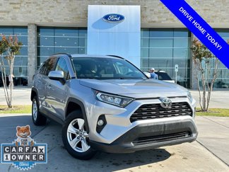 Used 2021 Toyota RAV4 XLE image 1