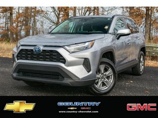 Used 2024 Toyota RAV4 XLE image 1