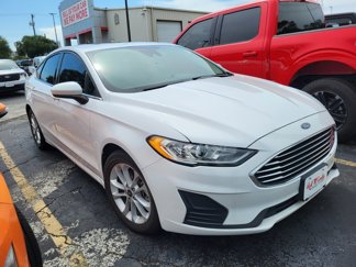 Certified 2020 Ford Fusion SE image 1