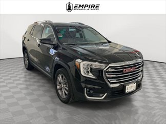 Used 2023 GMC Terrain SLT w/ Tech Package image 1