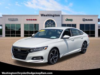 Used 2019 Honda Accord Sport image 1