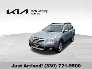 Used 2014 Subaru Outback 2.5i Limited w/ Moonroof Package image 1