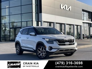 Used 2021 Kia Seltos SX w/ SX Sunroof Package image 1