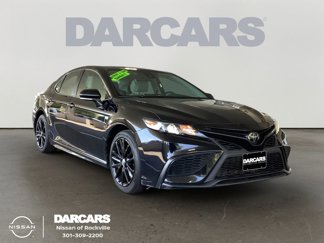 Used 2022 Toyota Camry SE image 1