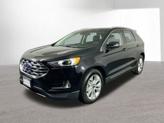 Used 2020 Ford Edge Titanium image 1
