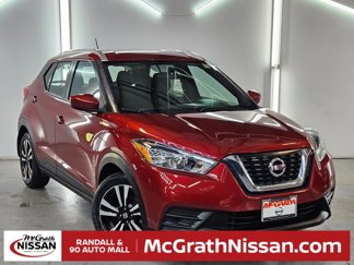 Used 2019 Nissan Kicks SV image 1