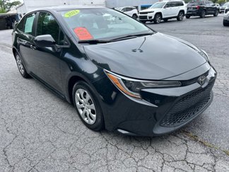 Used 2021 Toyota Corolla LE image 1