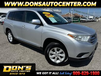 Used 2013 Toyota Highlander FWD image 1