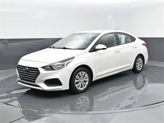 Used 2021 Hyundai Accent SE image 1