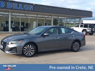 Used 2023 Nissan Altima 2.5 SV image 1