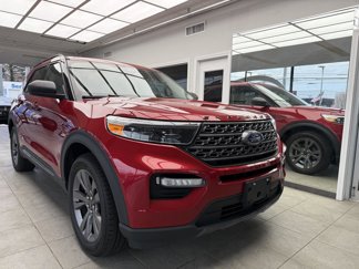 Used 2021 Ford Explorer XLT w/ Equipment Group 202A image 1