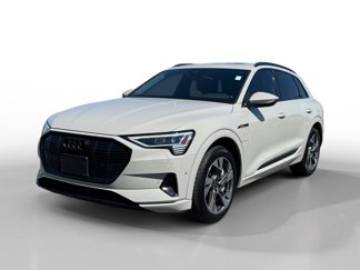 Used 2021 Audi e-tron Premium w/ Convenience Plus Package image 1