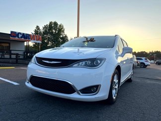 Used 2017 Chrysler Pacifica Touring-L w/ Tire & Wheel Group image 1