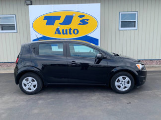 Used 2016 Chevrolet Sonic LS image 1