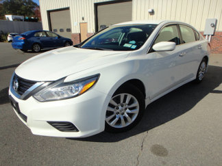Used 2018 Nissan Altima 2.5 S w/ S Convenience Package image 1