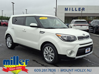 Used 2019 Kia Soul + image 1