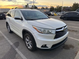 Used 2015 Toyota Highlander XLE image 1