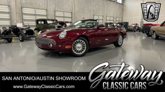 Used 2004 Ford Thunderbird image 1