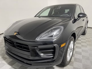 Used 2023 Porsche Macan image 1