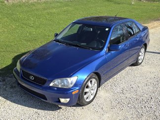 Used 2002 Lexus IS 300 image 1