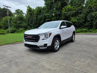 Used 2023 GMC Terrain SLE w/ LPO, Floor Liner Package image 1