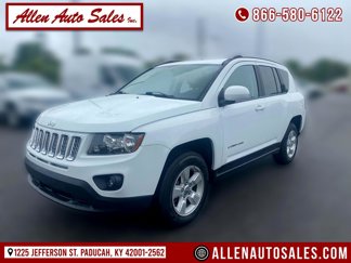 Used 2017 Jeep Compass Latitude image 1