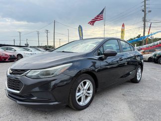 Used 2017 Chevrolet Cruze LT image 1