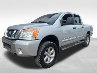 Used 2010 Nissan Titan SE w/ SE Value Truck Pkg image 1