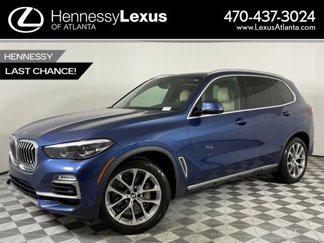 Used 2021 BMW X5 sDrive40i w/ Premium Package image 1